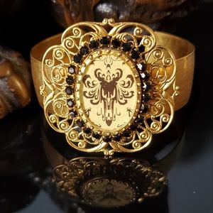 Disney Haunted Mansion Cameo Bracelet by John Wind of Maximal Art Vintage rare